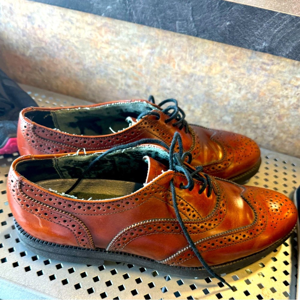 Dexter wingtip oxfords